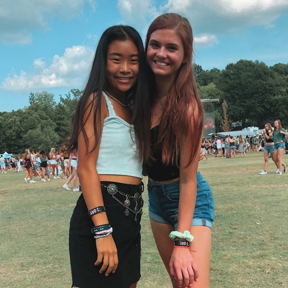 Meet your Posher, Mimi - Picture 1 of 1